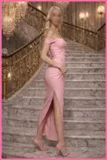 Blonde_Bombshell of Cheshire