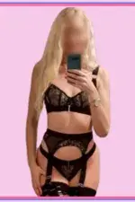 Blonde_Bombshell of Cheshire  Photo 3