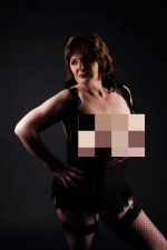 Kitty Collins's gallery photo 19