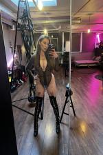 goddess cora's gallery photo 3