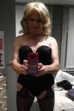 ZoeSapphireFeelgood's gallery photo 24