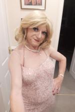 ZoeSapphireFeelgood's gallery photo 13