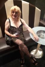 ZoeSapphireFeelgood's gallery photo 14