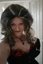 ZoeSapphireFeelgood's gallery photo 15