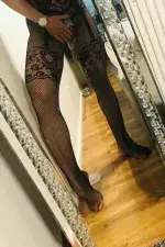 The party pair 's gallery photo 2