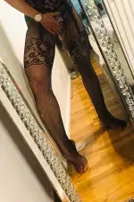 The party pair 's gallery photo 1