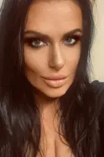 Brunettebarbie's gallery photo 2