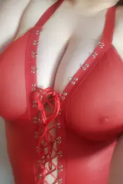Suzi_Bush's main photo 1