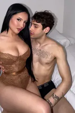 ELITE COUPLE's main photo 1